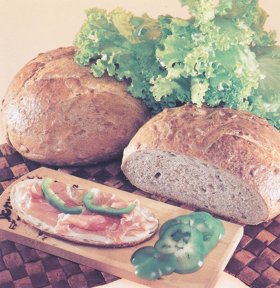 surdegsbröd recept solrosbröd på dinkel