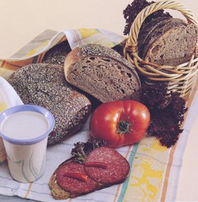surdegsbröd recept valnötsbröd
